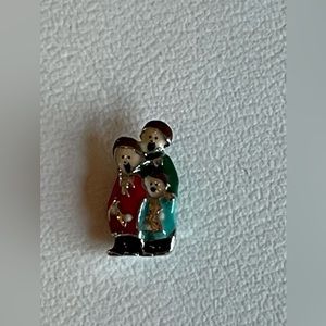 Origami Owl Xmas Carolers Charm